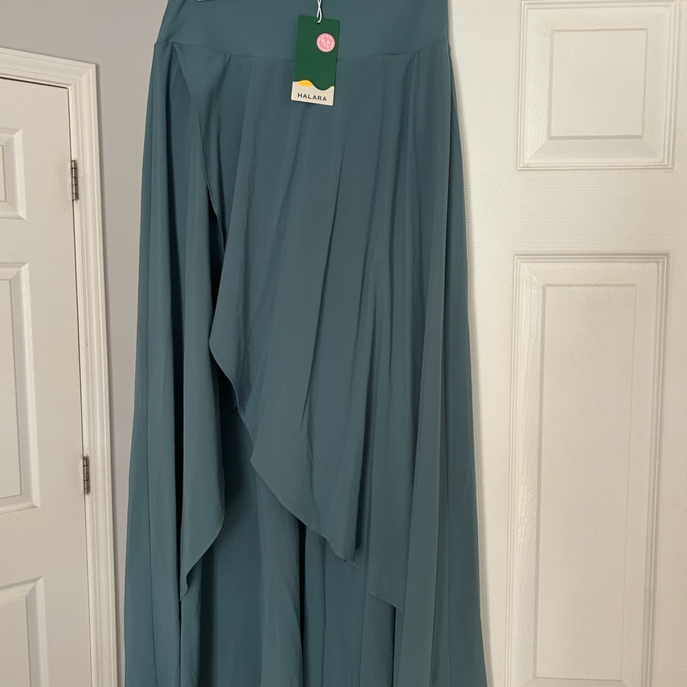 HALARA Women's Maxi Skirt in Teal
